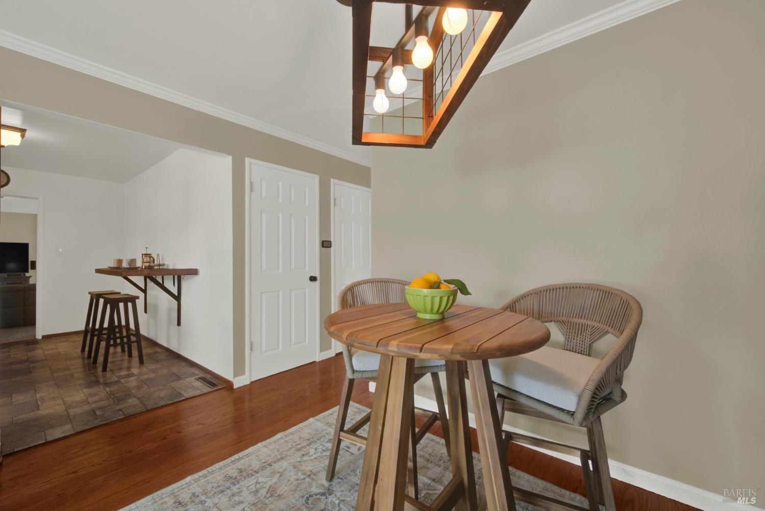 2830 Linda Vista Avenue