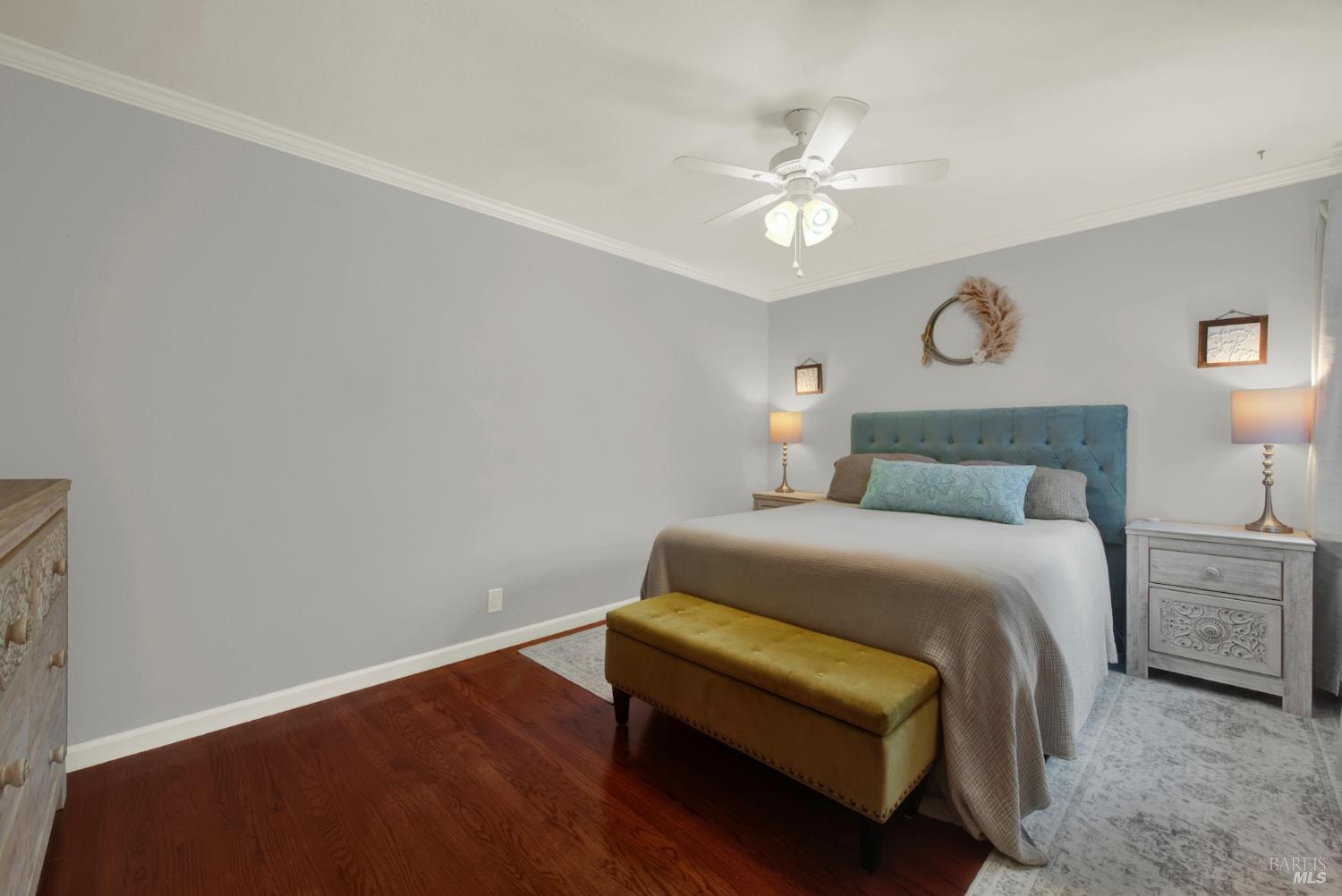 2830 Linda Vista Avenue