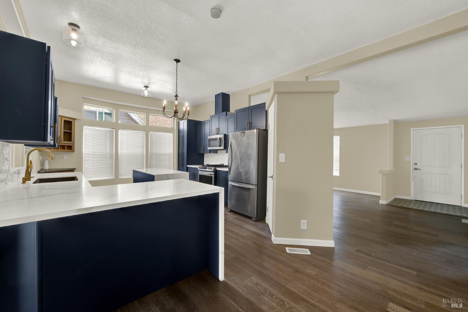 1145 Rimrock Drive