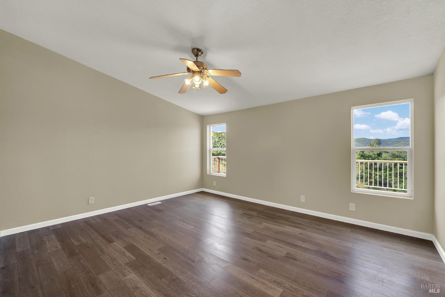 1145 Rimrock Drive