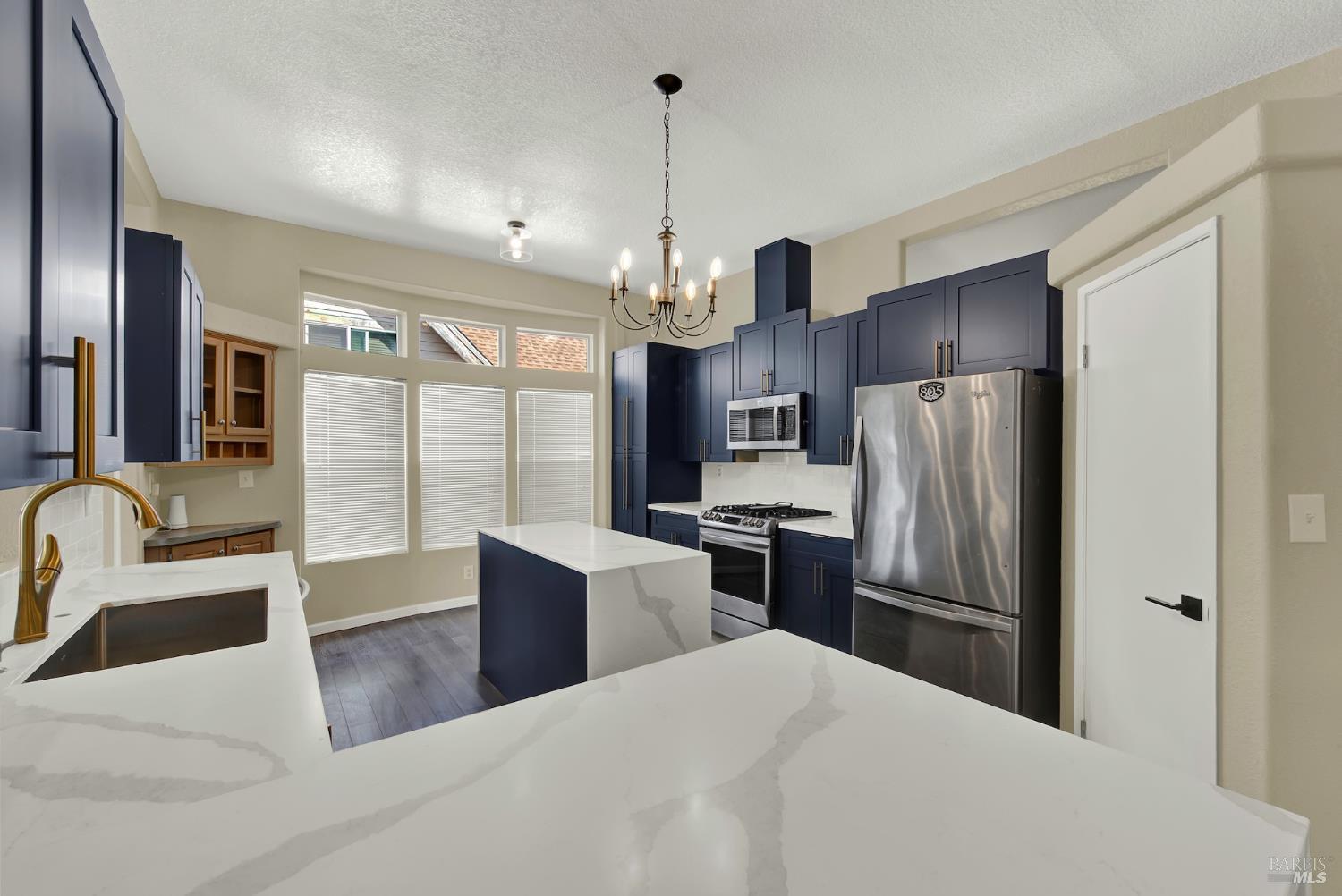 1145 Rimrock Drive