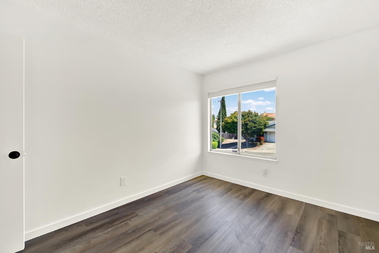 1305 Corcoran Avenue