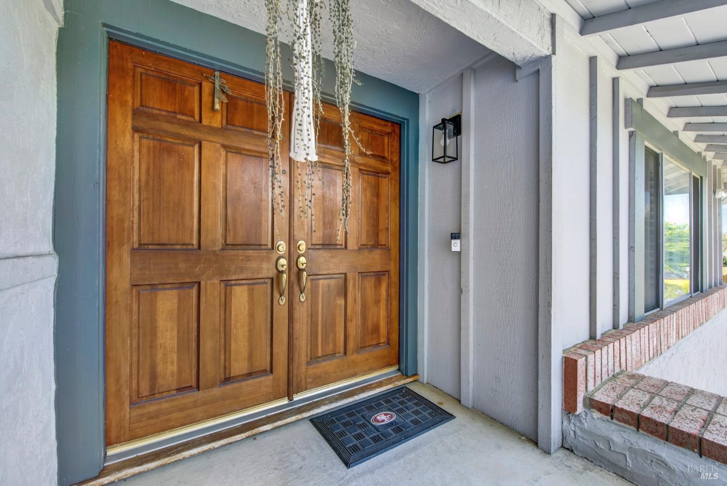 1305 Corcoran Avenue