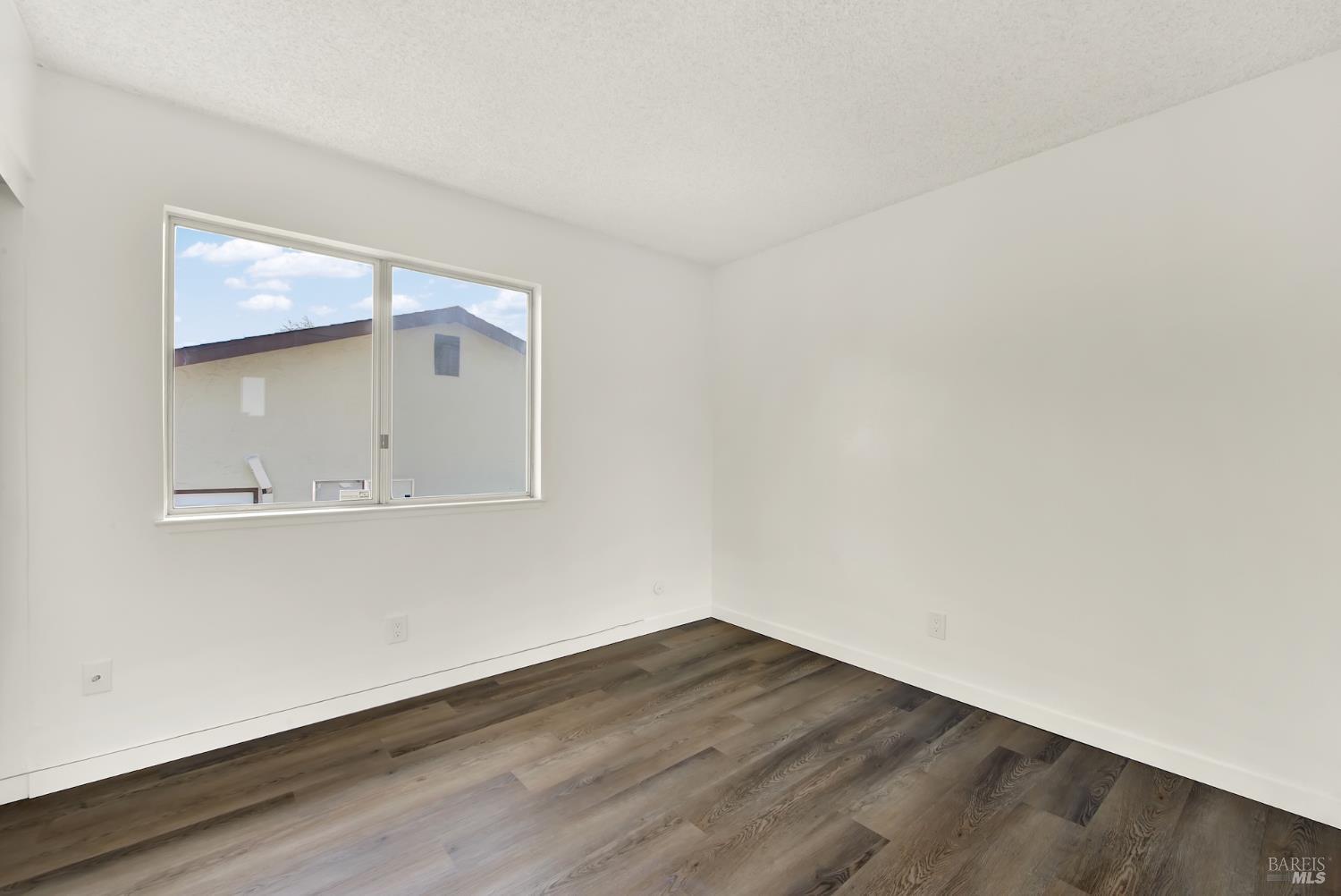 1305 Corcoran Avenue