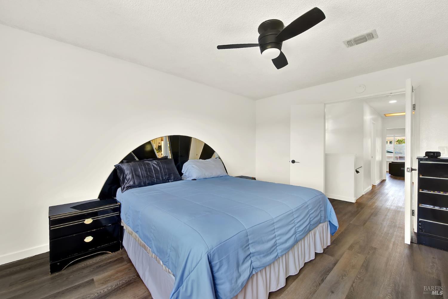 1305 Corcoran Avenue