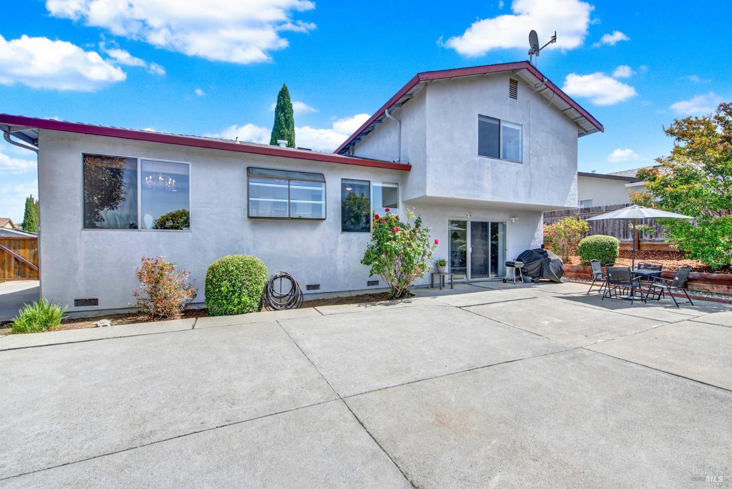 1305 Corcoran Avenue