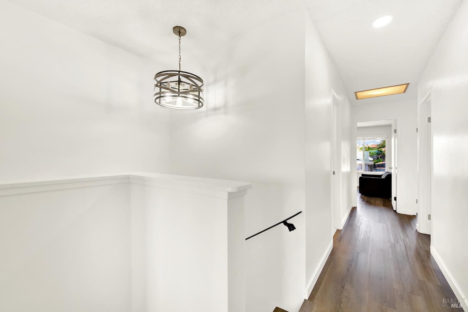 1305 Corcoran Avenue