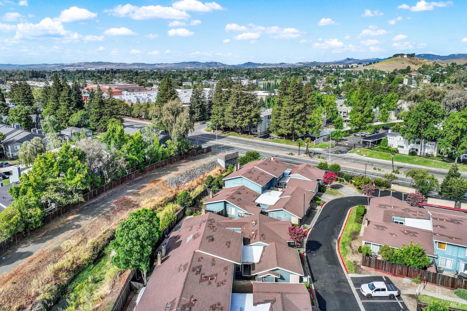 2819 Sundown Circle