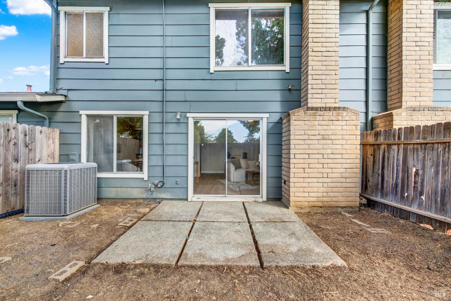 2819 Sundown Circle