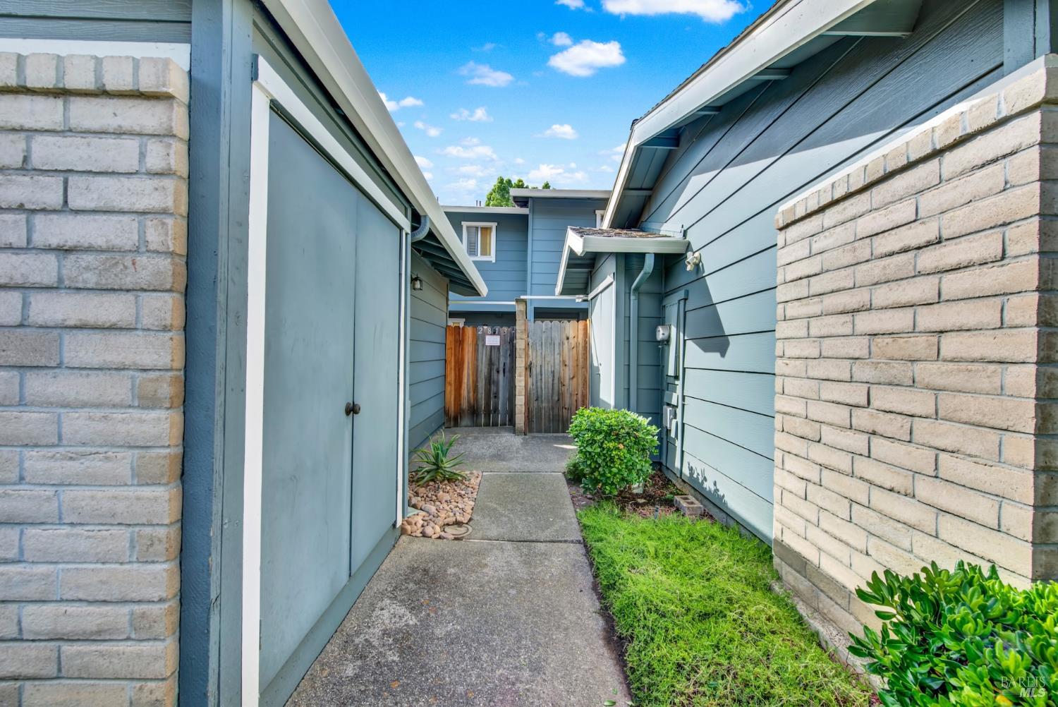 2819 Sundown Circle