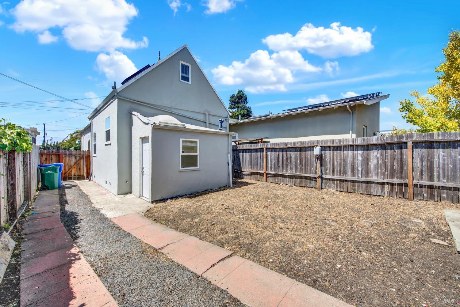 847 Evelyn Avenue