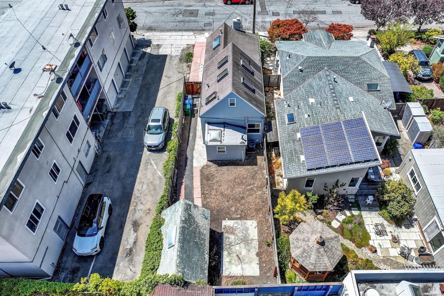 847 Evelyn Avenue