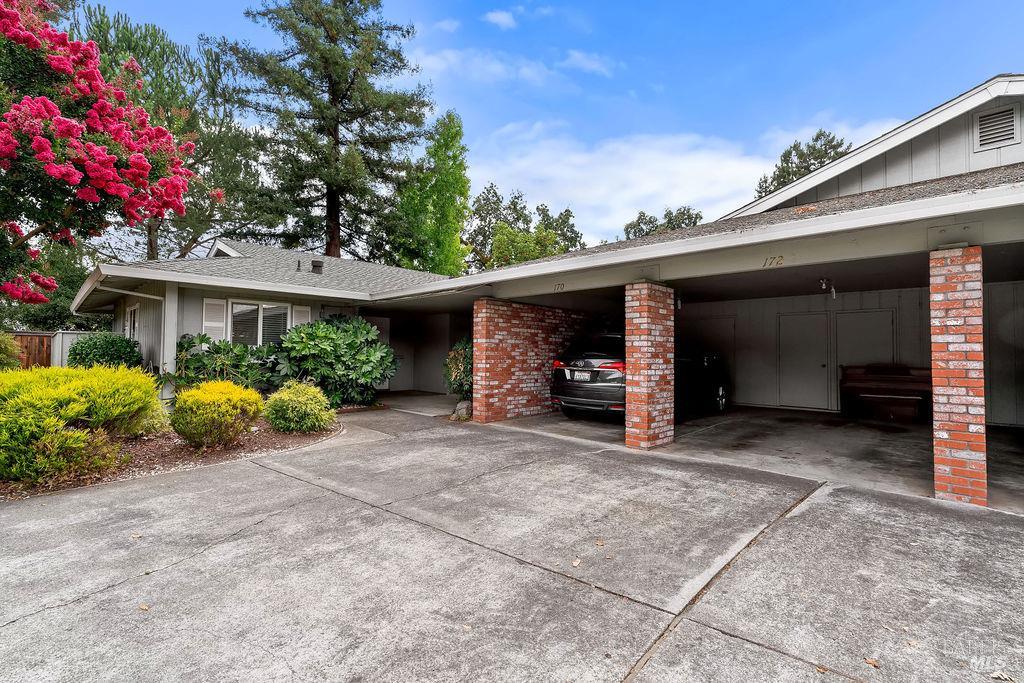172 White Oak Drive