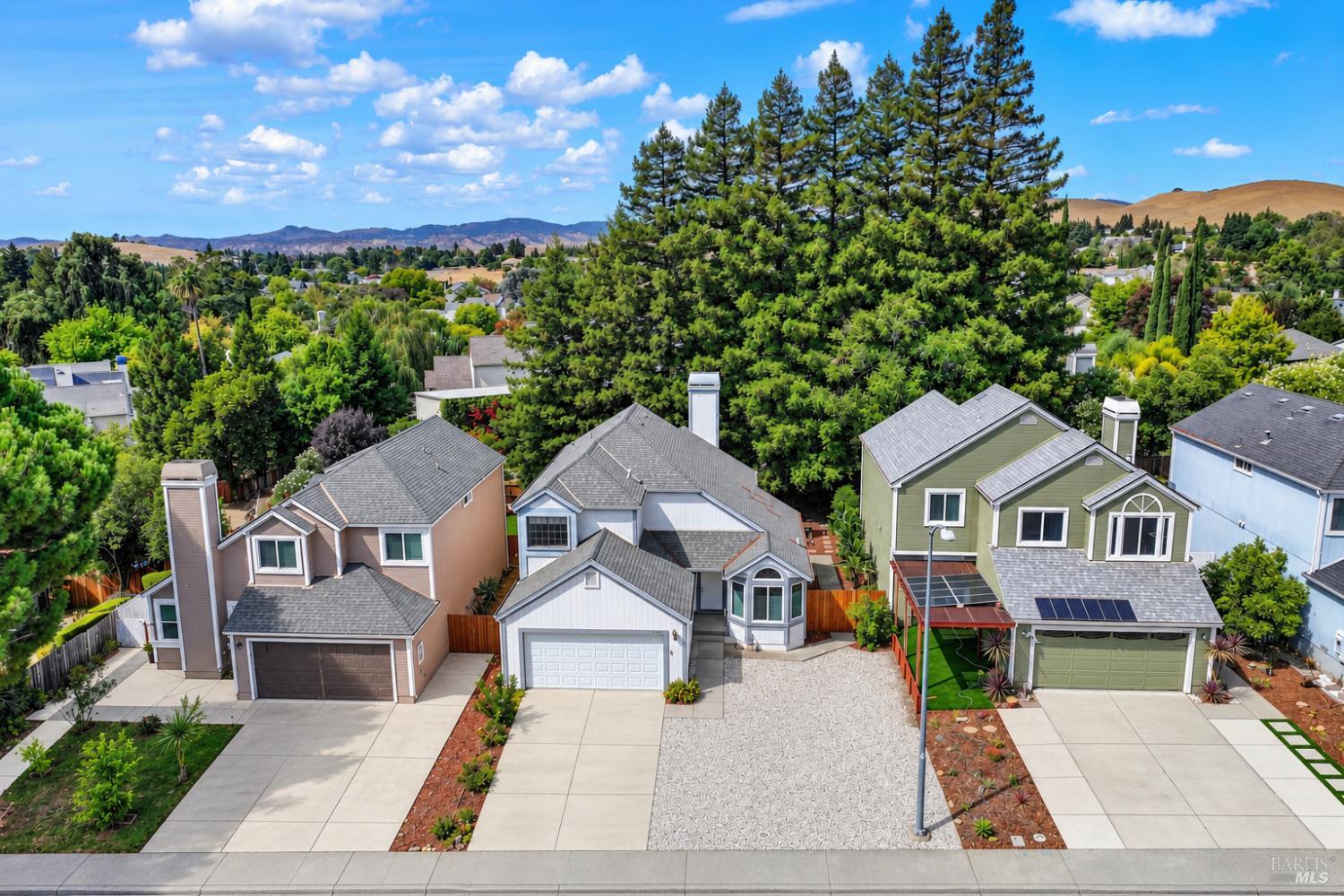 2321 China Lane