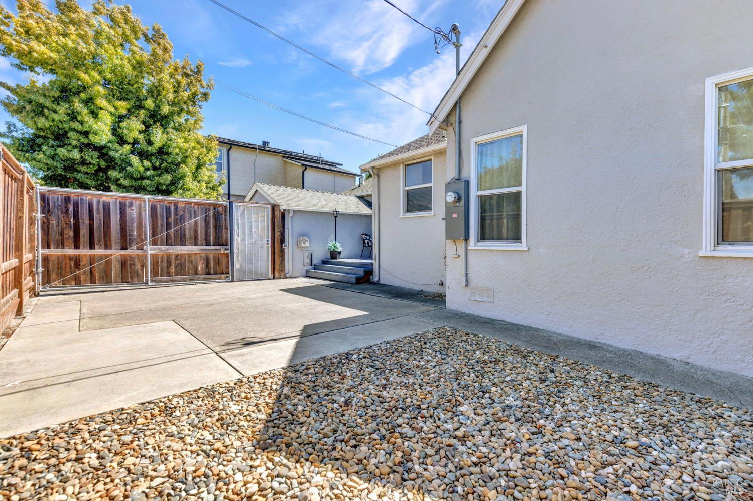 2328 Napa Street