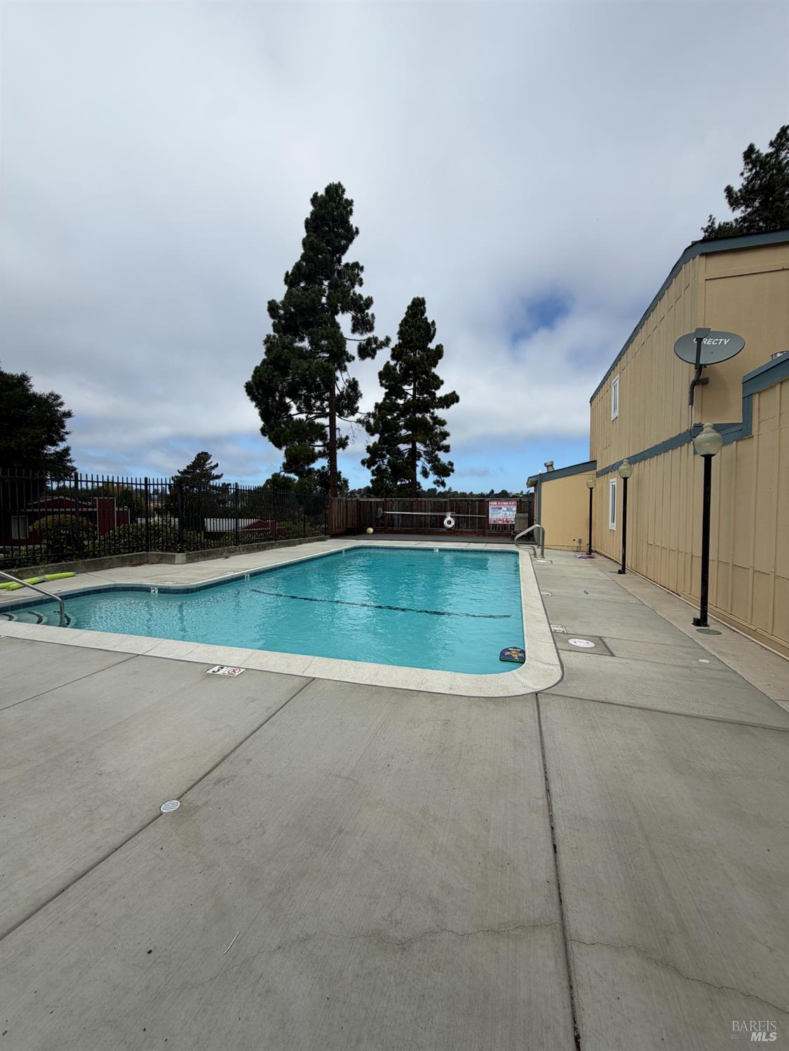 409 Joan Vista Street