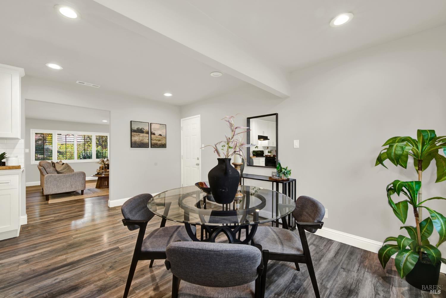 2 Rita Court