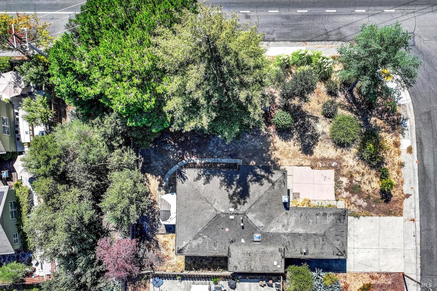 2 Rita Court