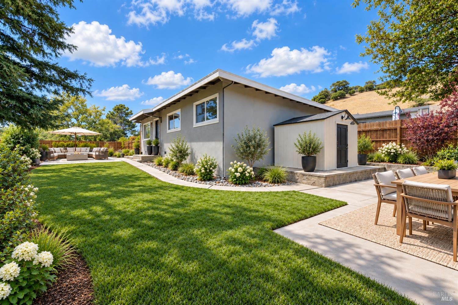 2 Rita Court