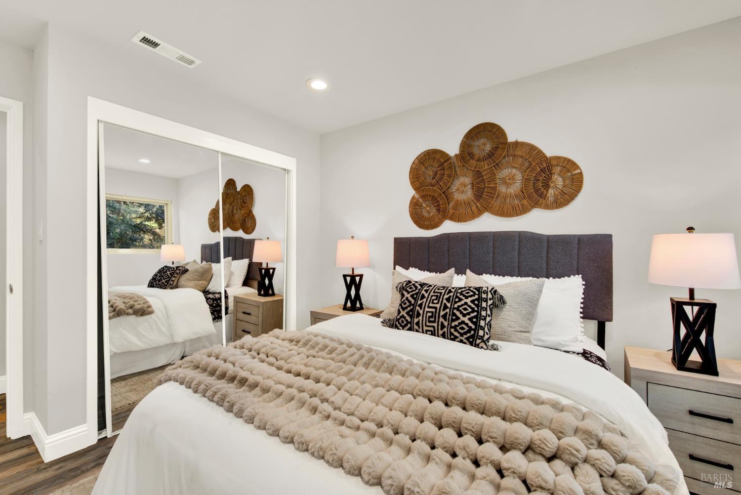 2 Rita Court