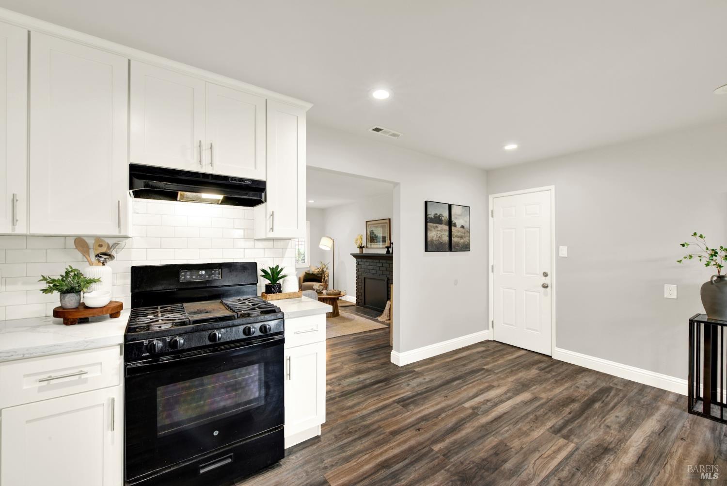 2 Rita Court