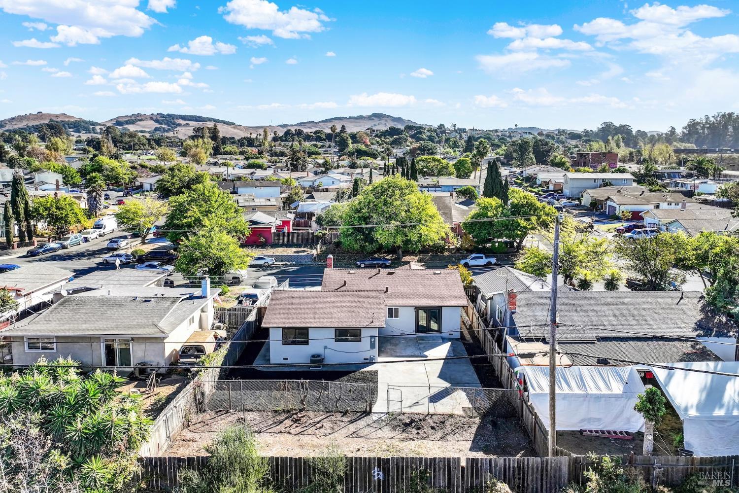 15 Falcon Drive