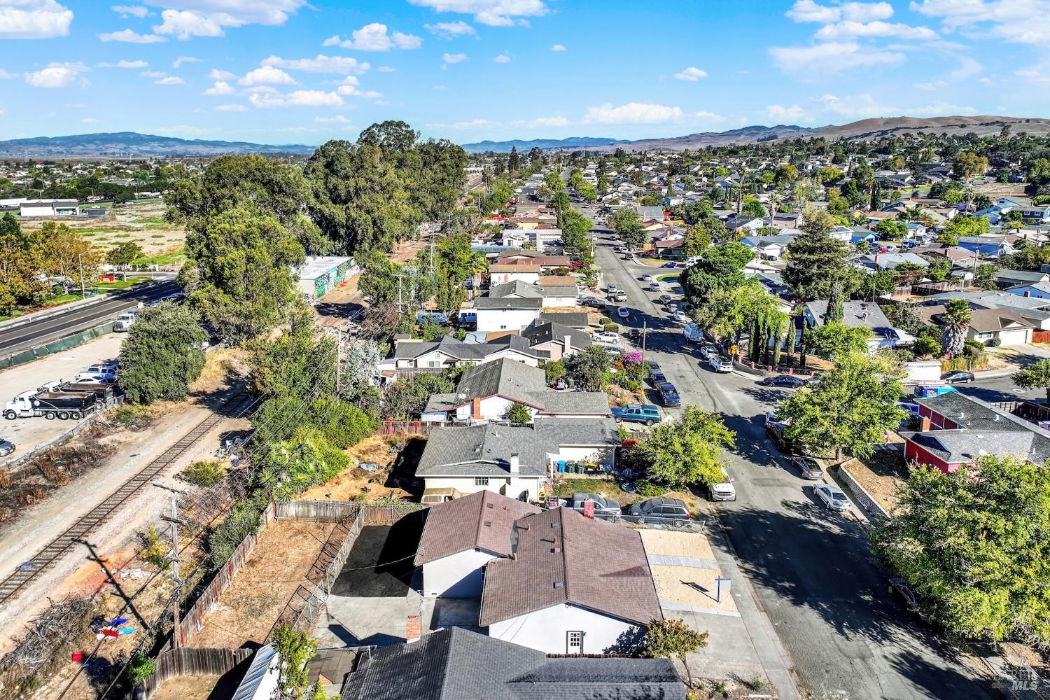 15 Falcon Drive