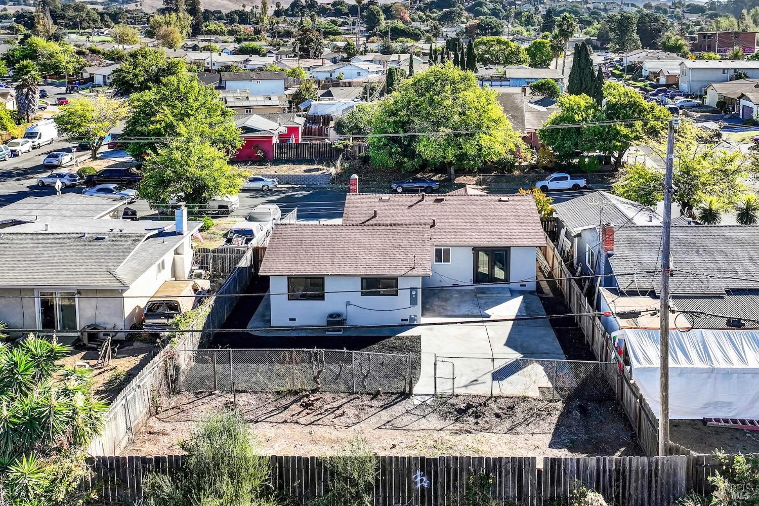 15 Falcon Drive