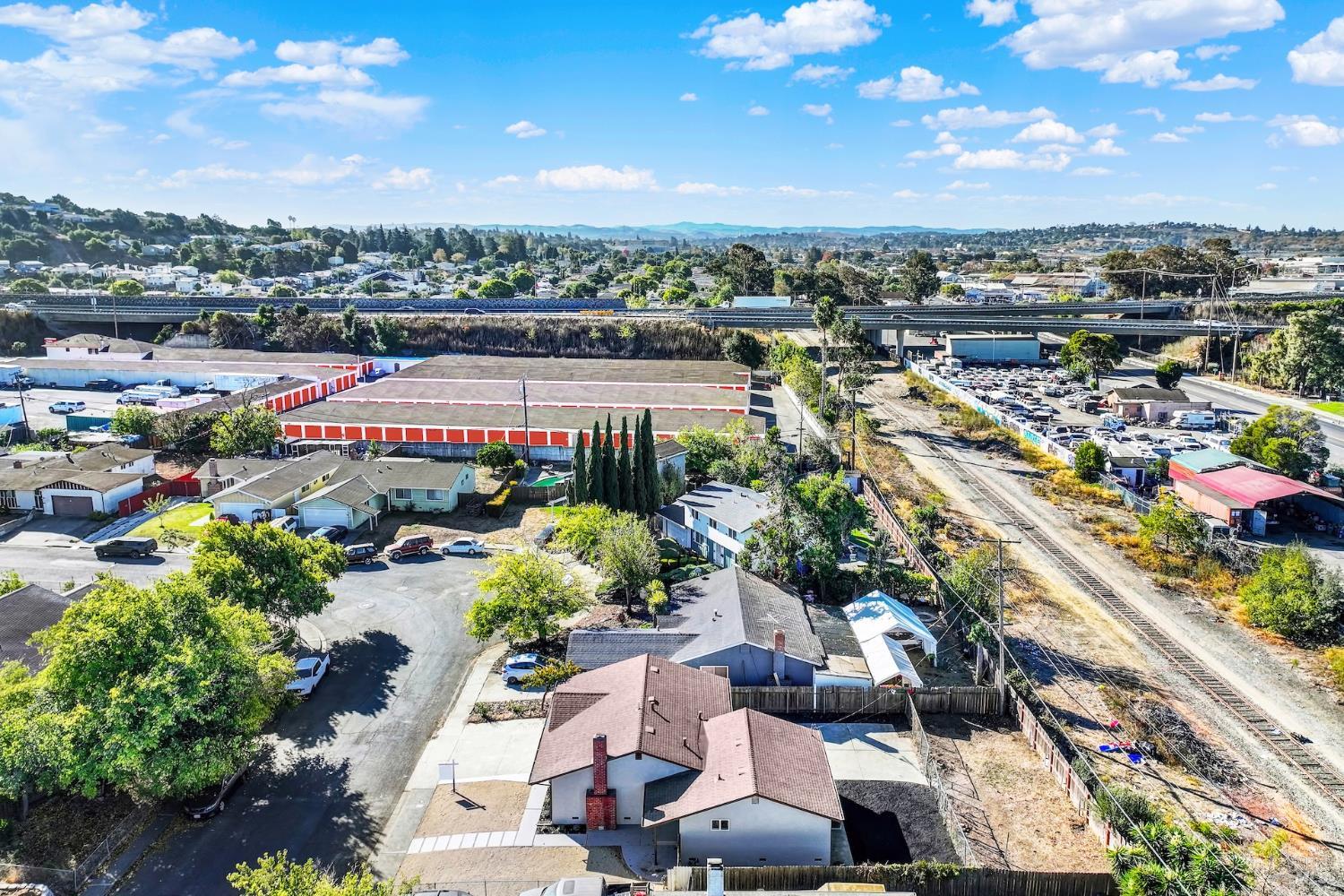 15 Falcon Drive