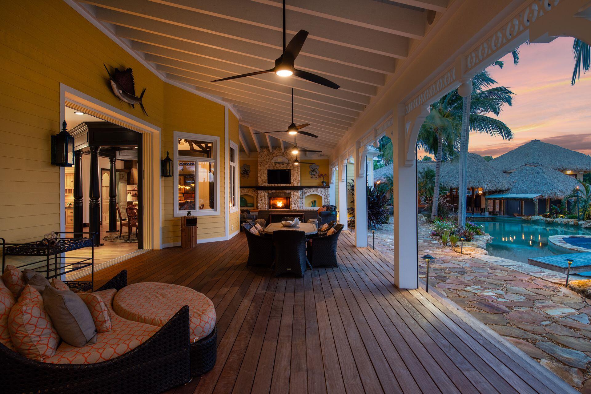 9300 Overseas Highway