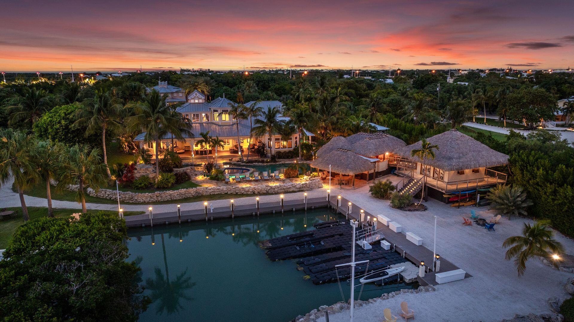 9300 Overseas Highway