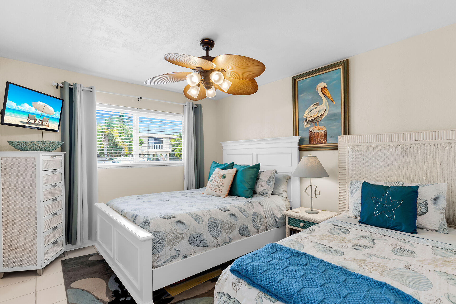 389 N Anglers Drive 110