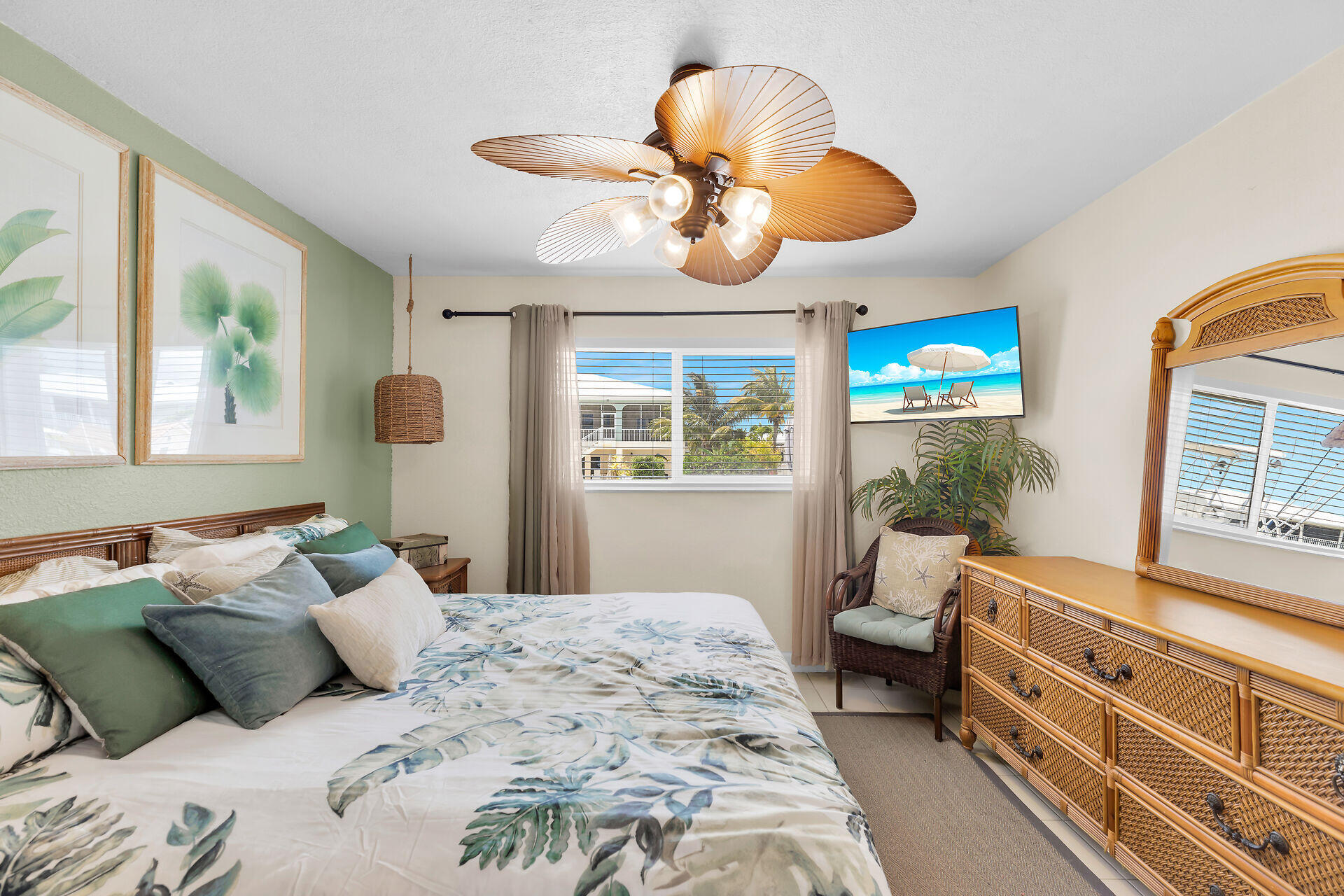 389 N Anglers Drive 110