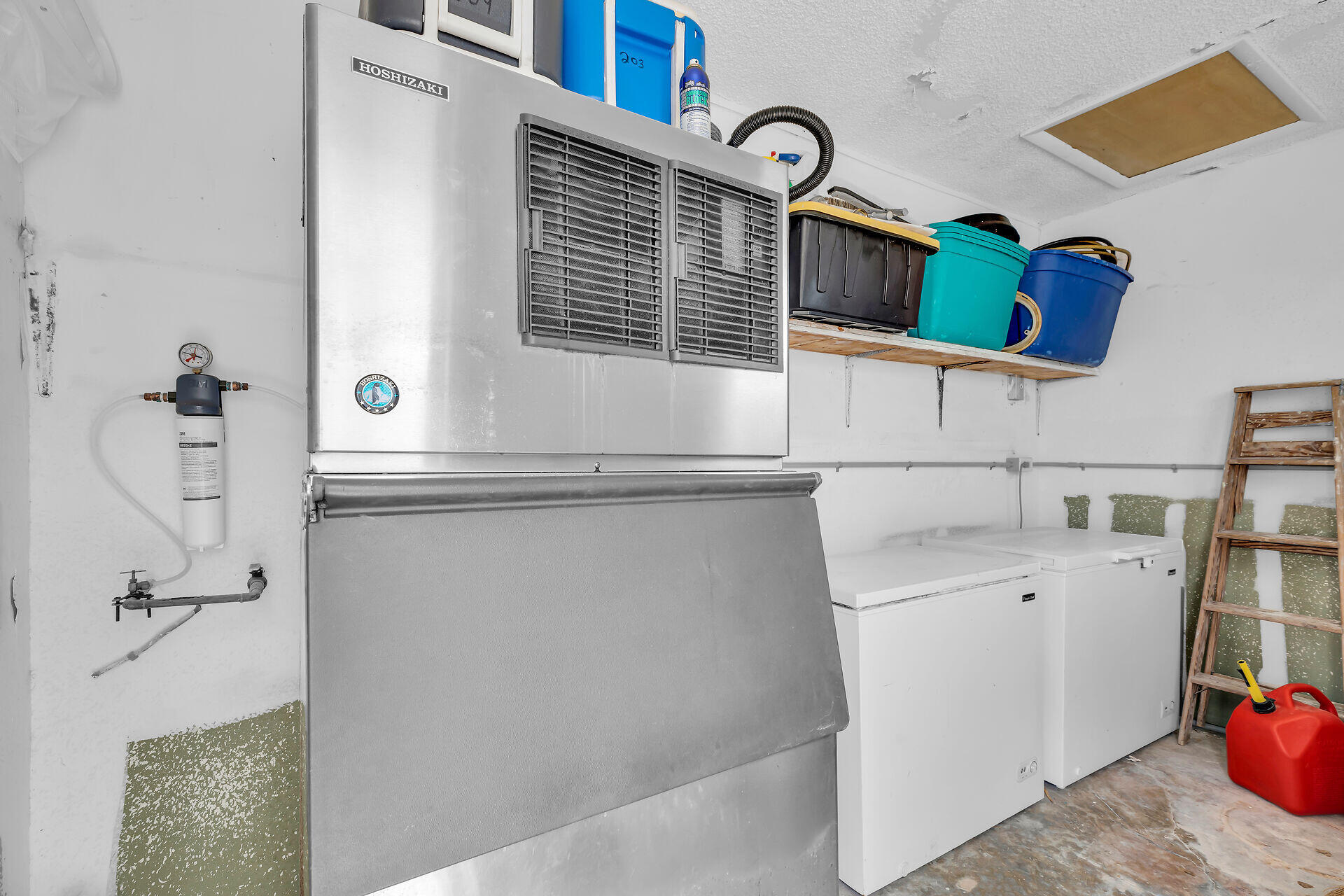 389 N Anglers Drive 110