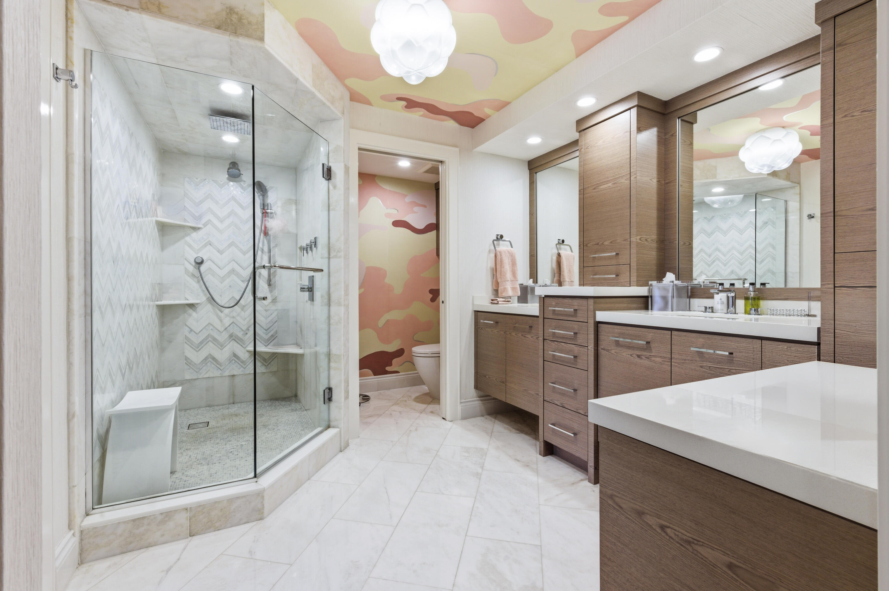 100 Sunrise Avenue 223