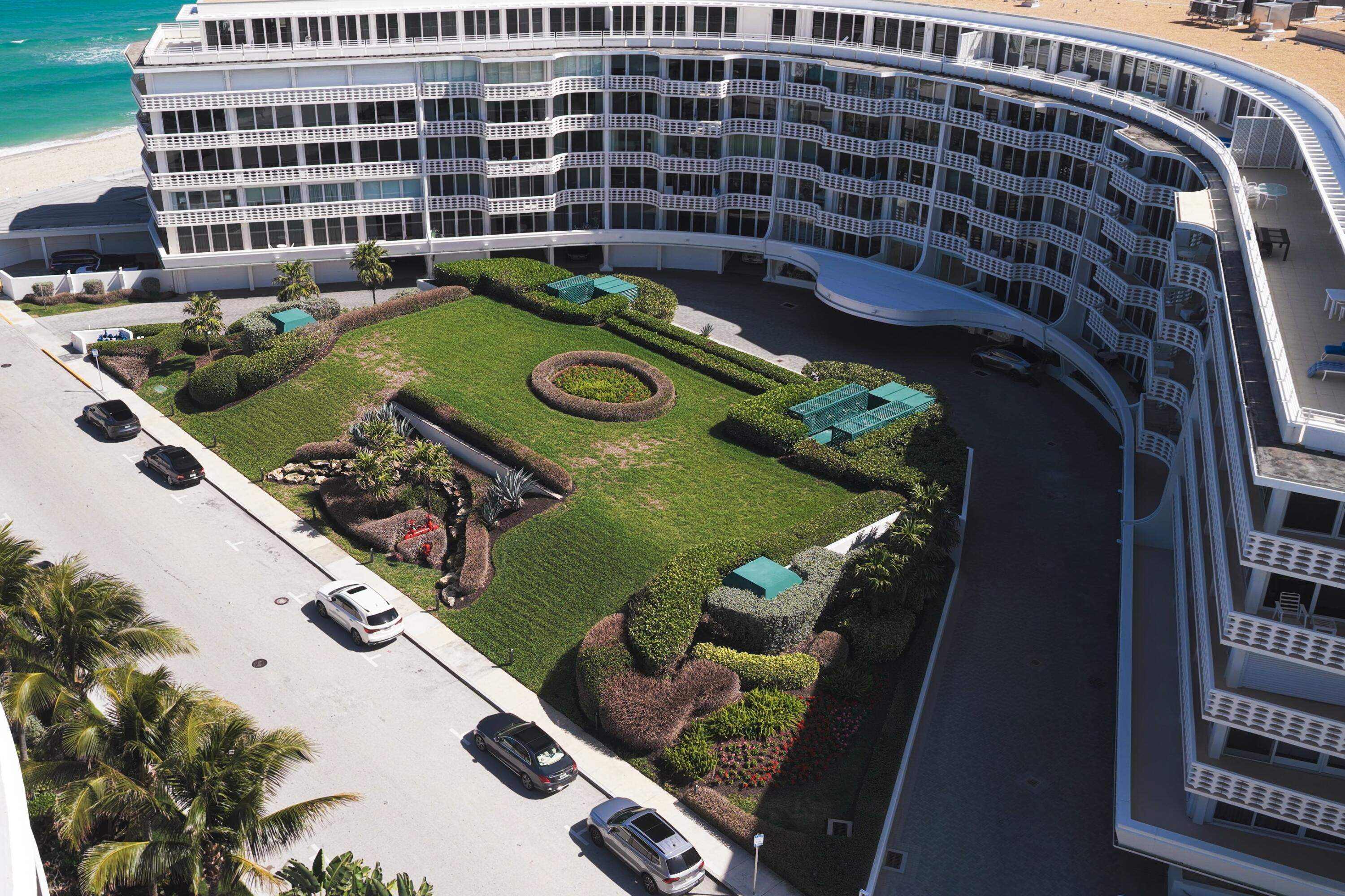 100 Sunrise Avenue 223