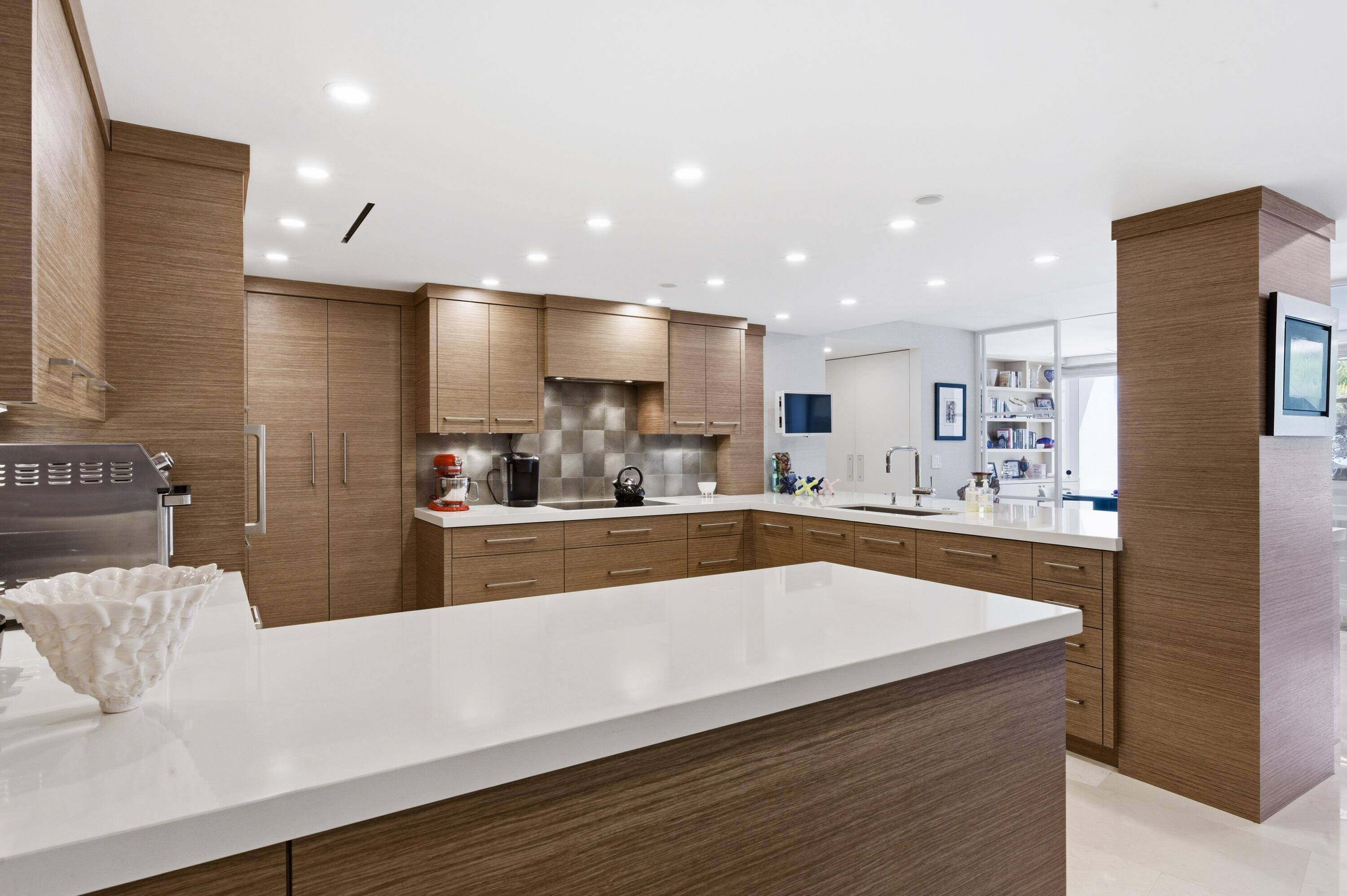 100 Sunrise Avenue 223