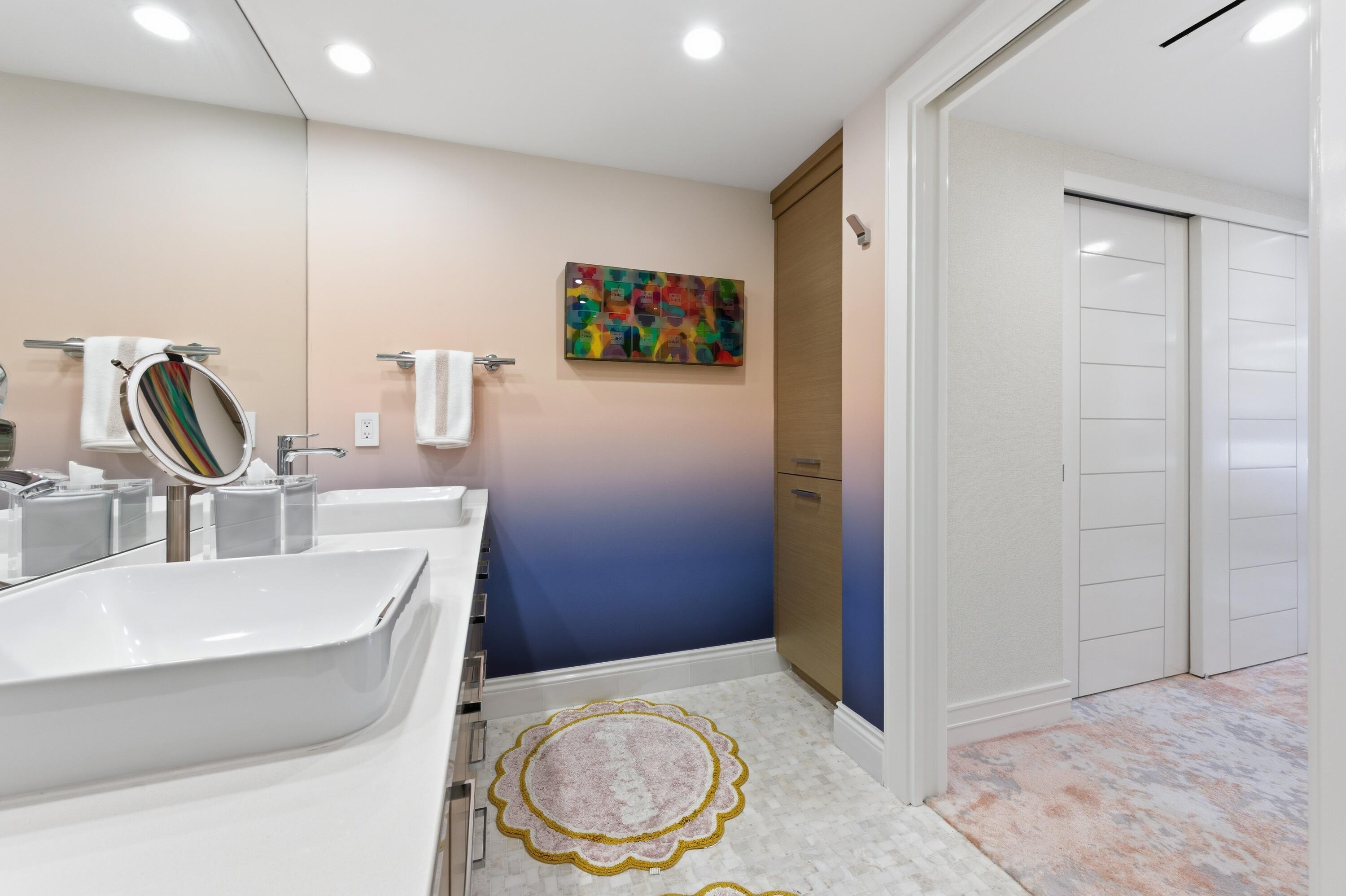 100 Sunrise Avenue 223