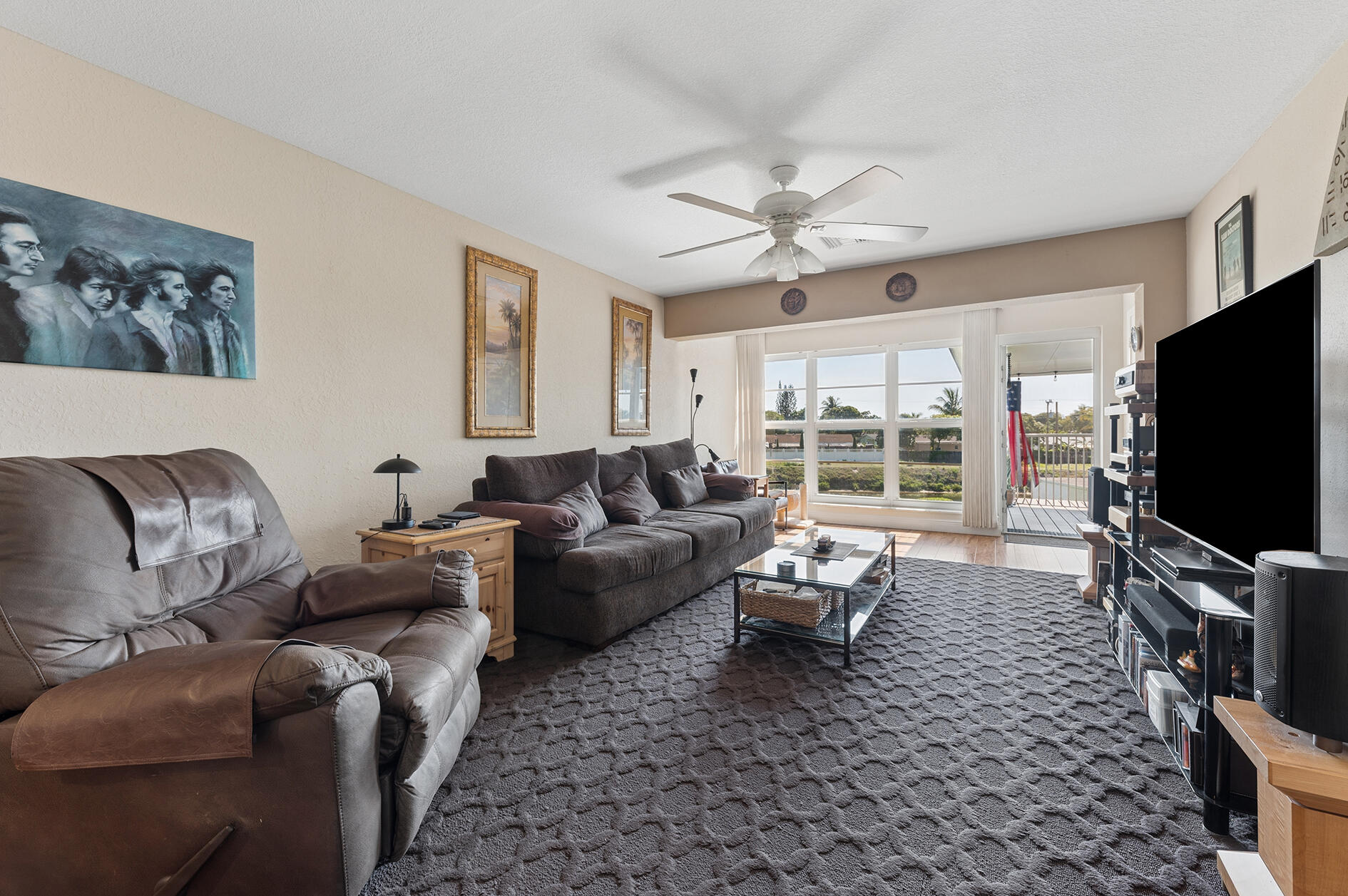 1060 Citrus Way 204