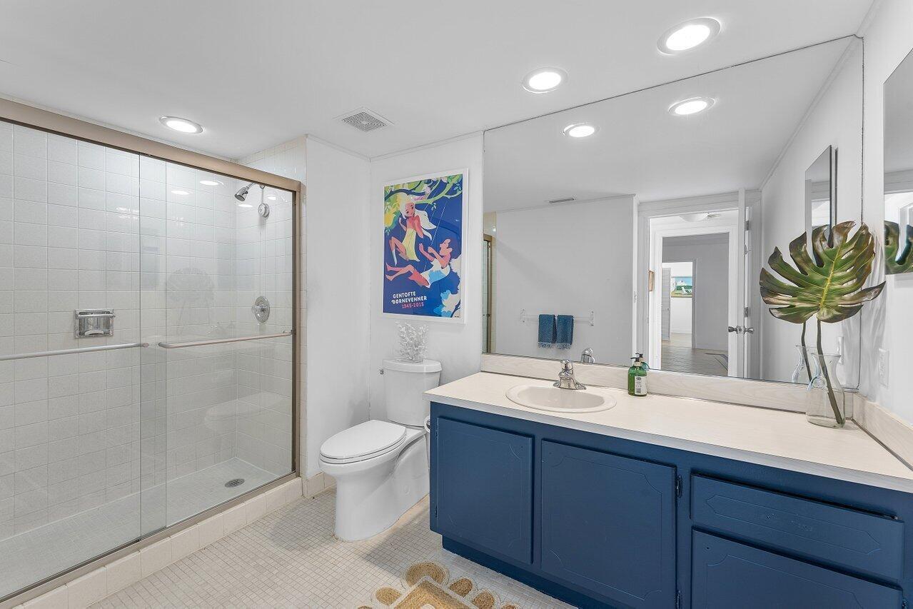 2773 S Ocean Boulevard 1100