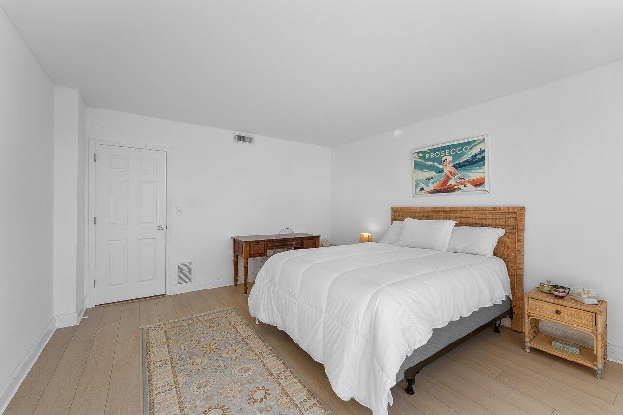 2773 S Ocean Boulevard 1100