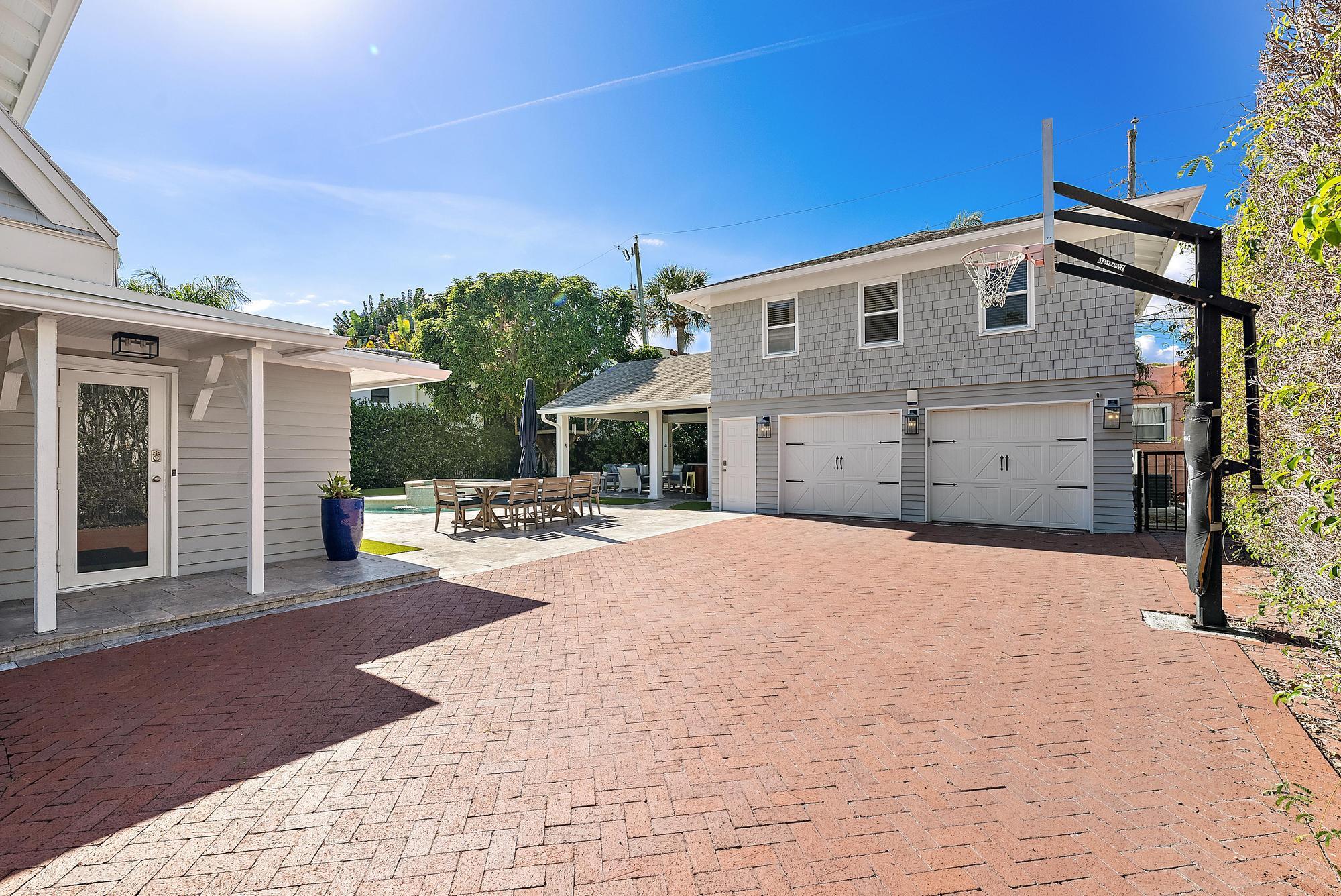 3109 Washington Road