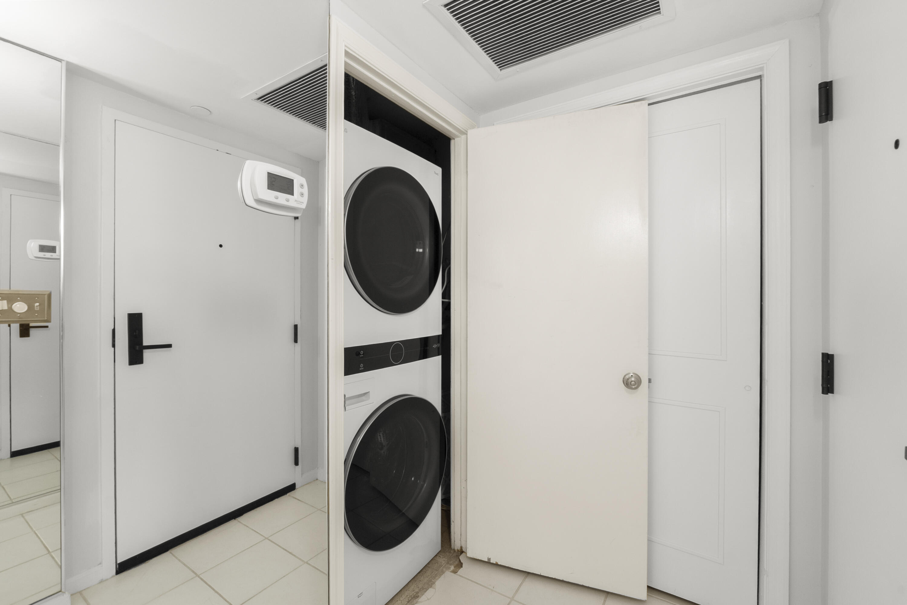 1200 S Flagler Drive 1102