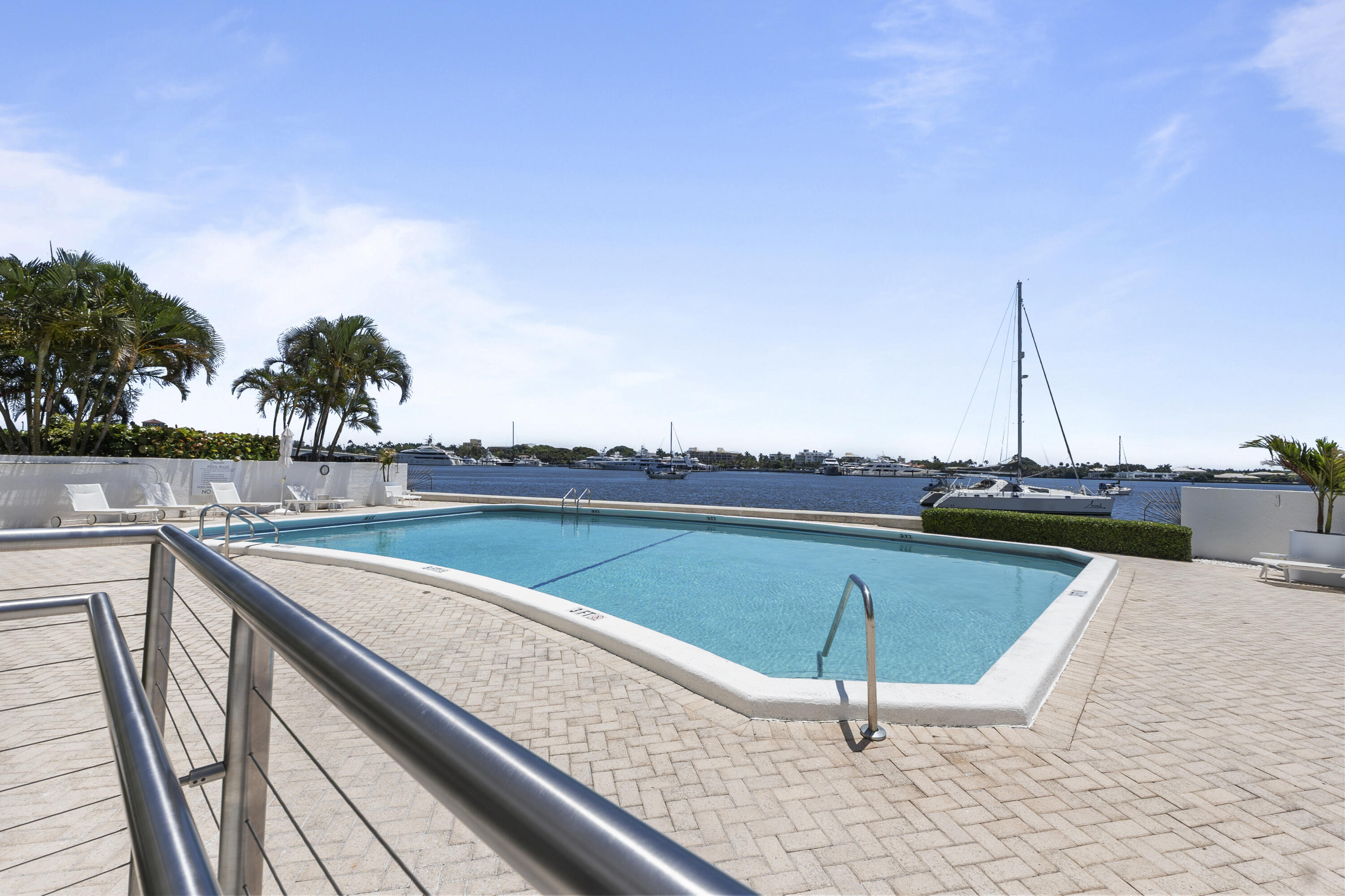 1200 S Flagler Drive 1102