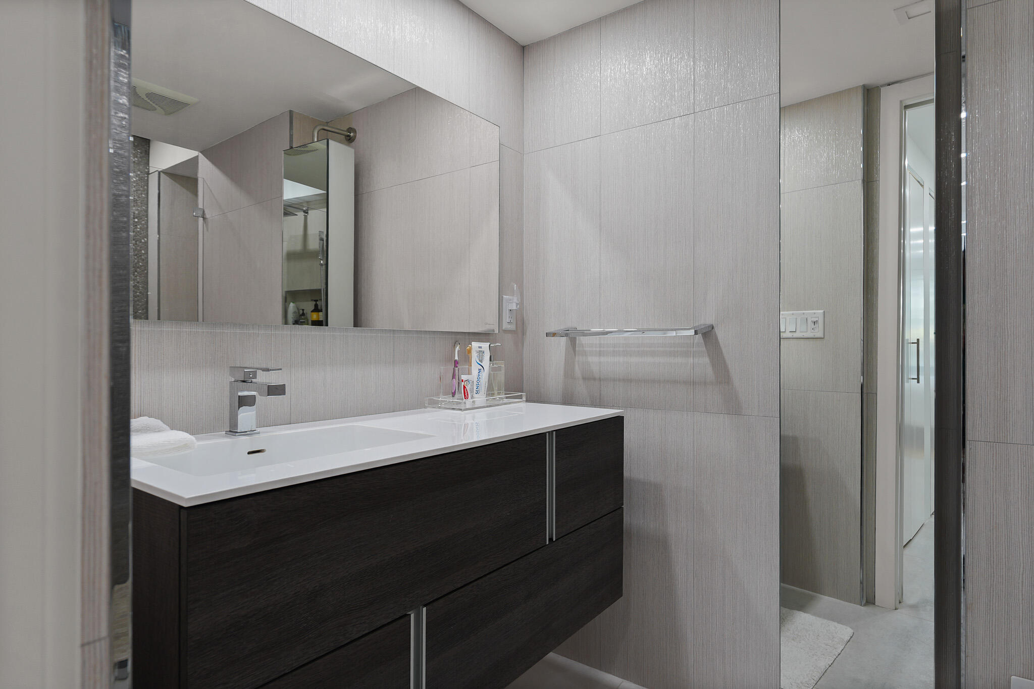 170 N OCEAN Boulevard 209