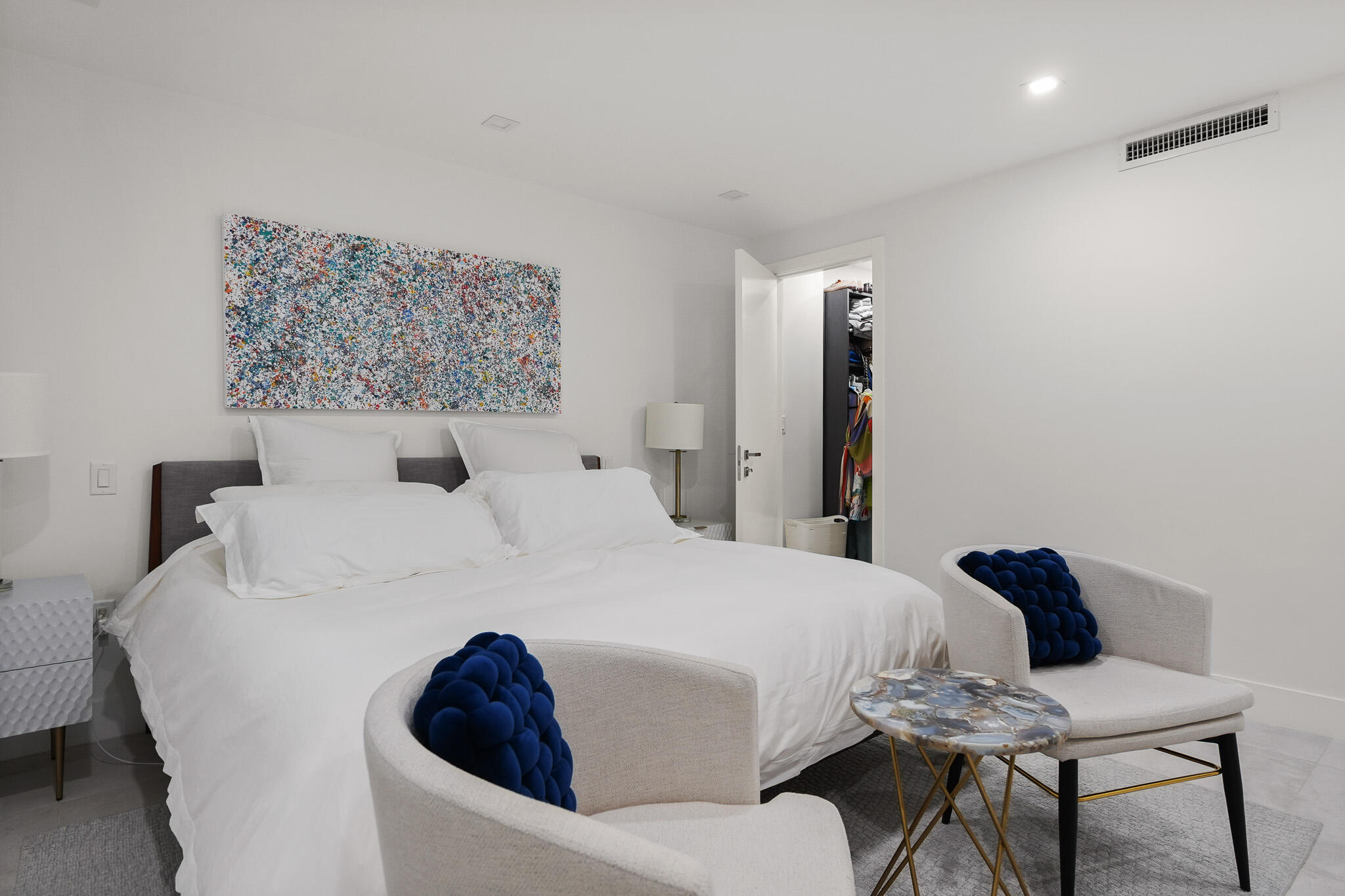 170 N OCEAN Boulevard 209