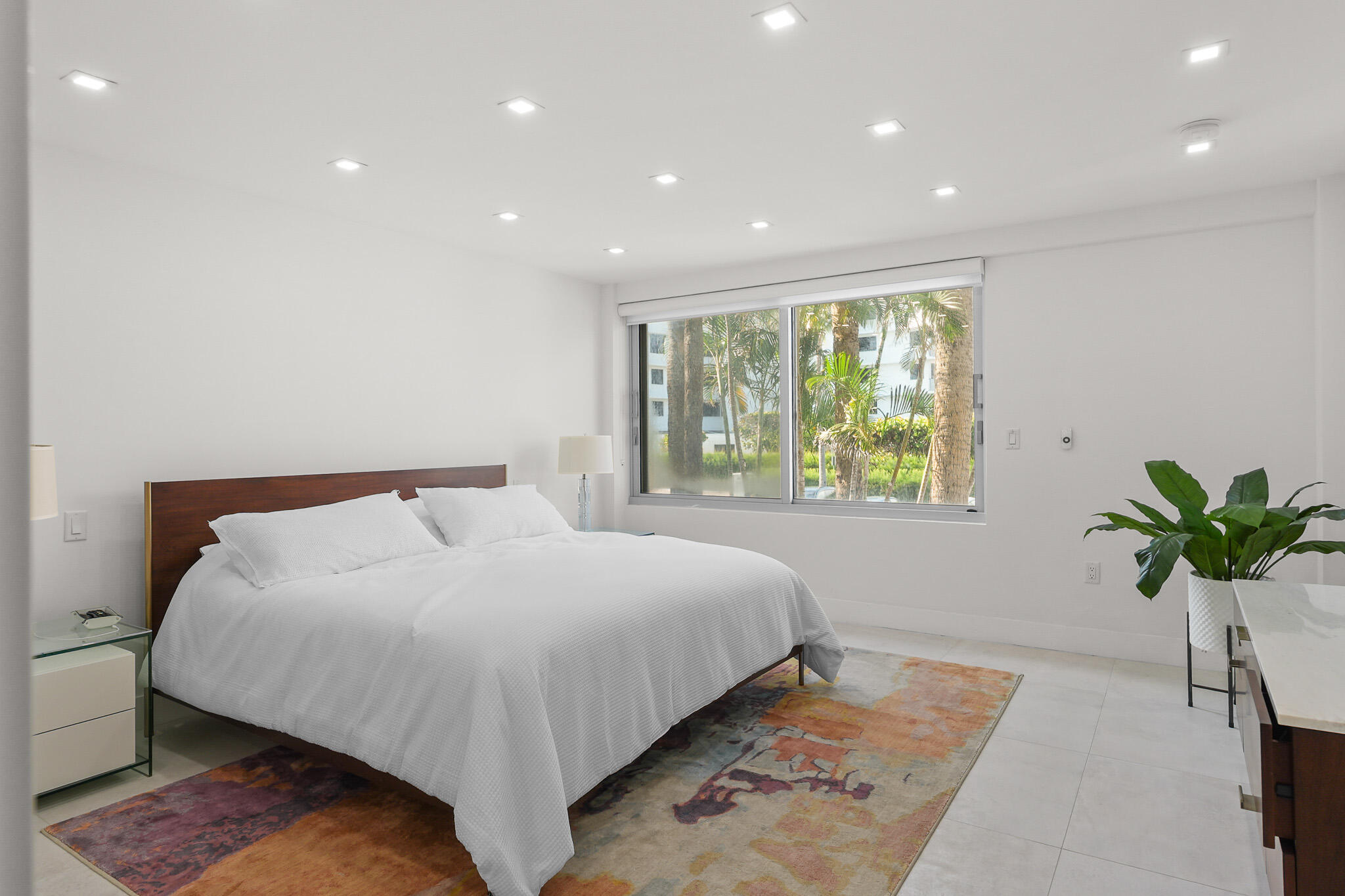 170 N OCEAN Boulevard 209