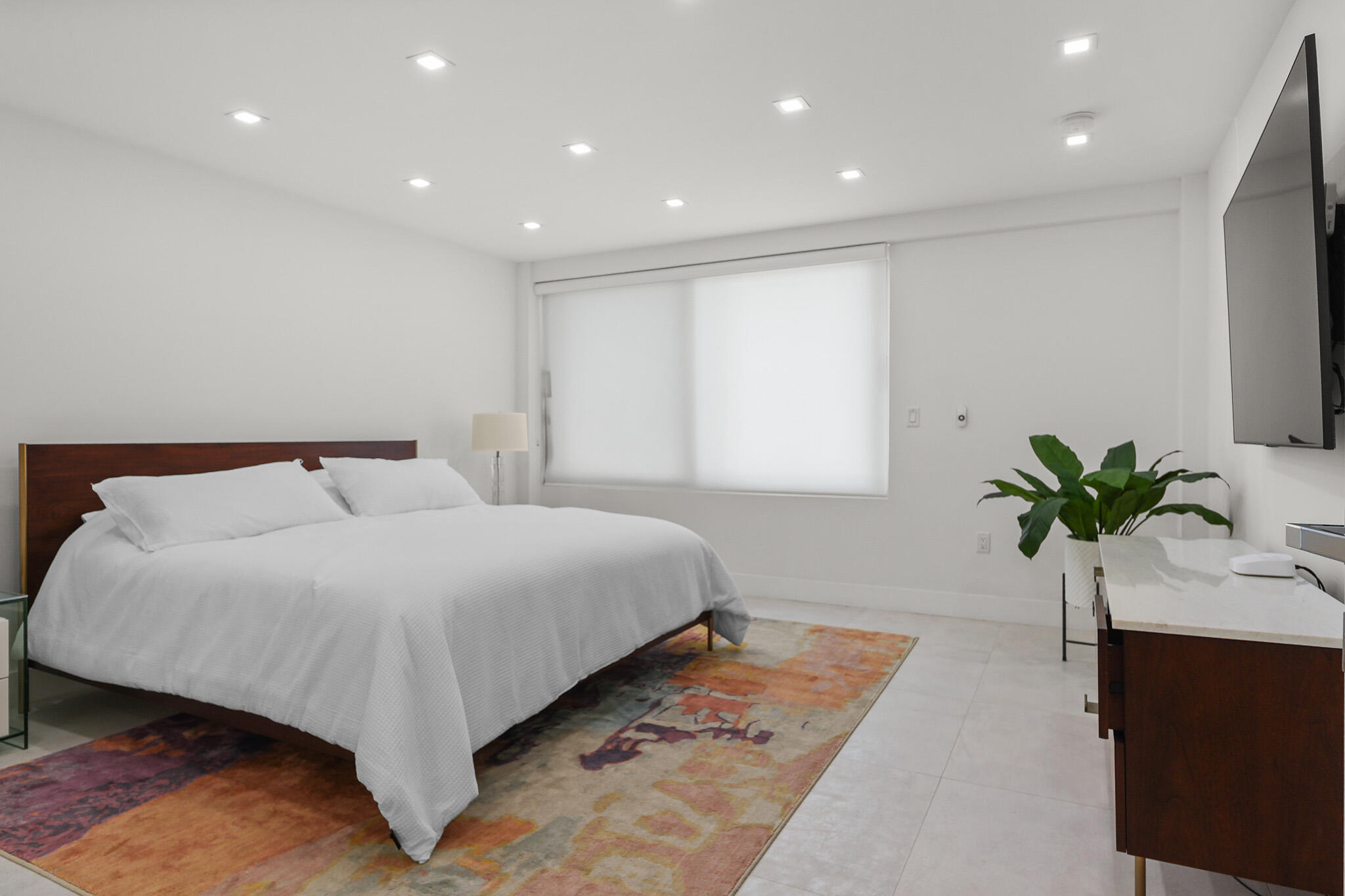 170 N OCEAN Boulevard 209