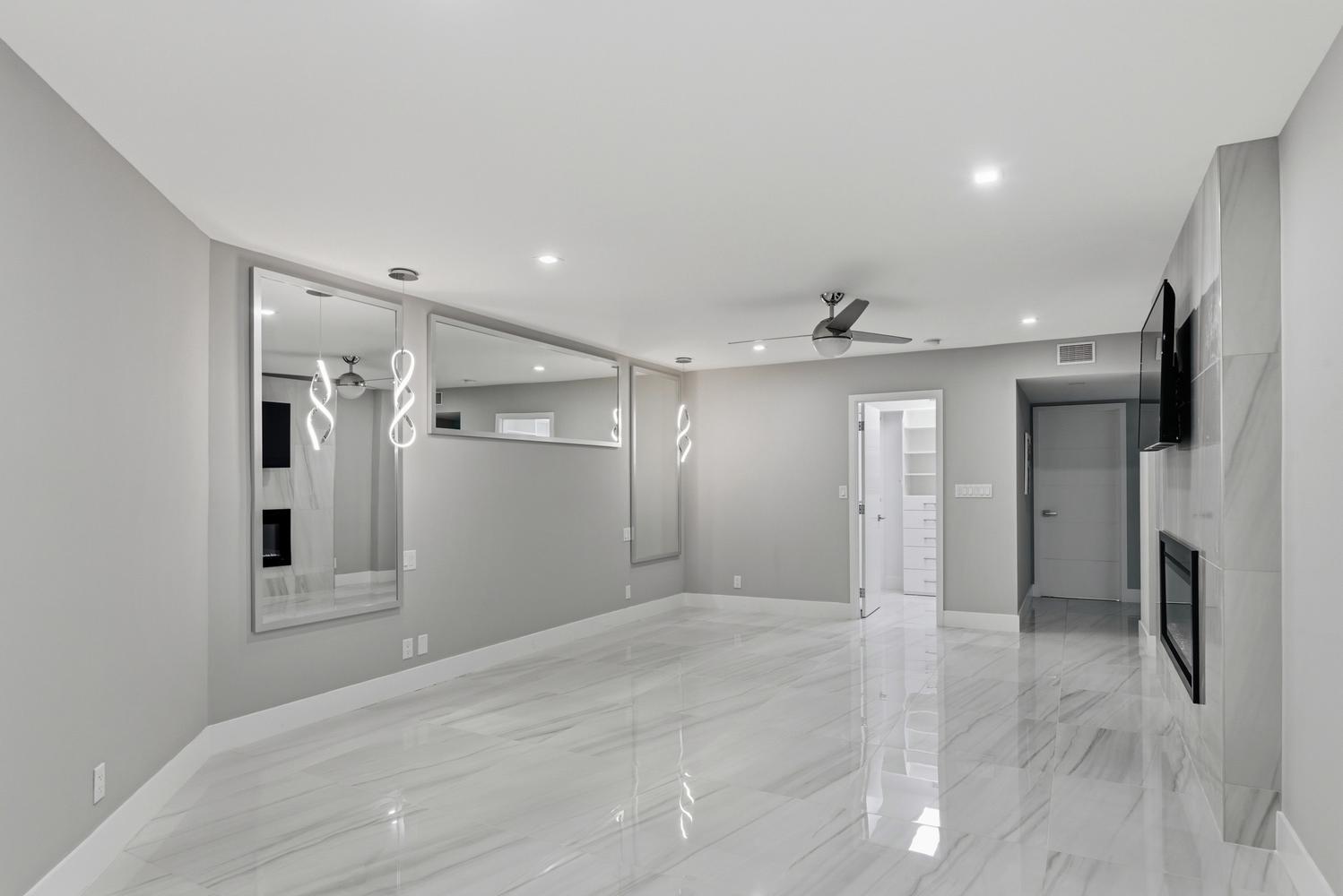 3300 S Ocean Boulevard 401s