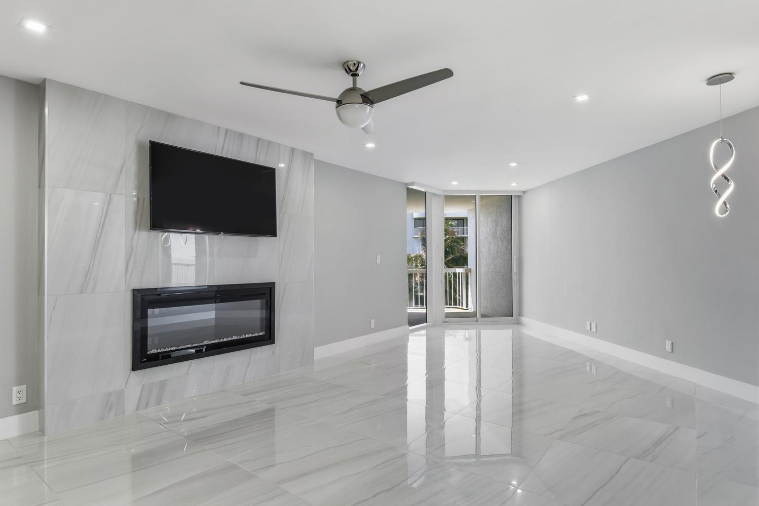 3300 S Ocean Boulevard 401s